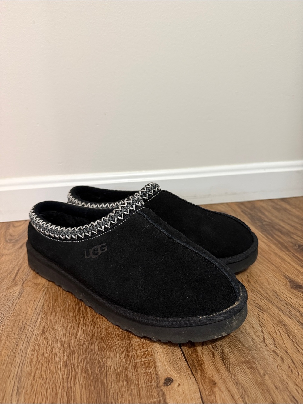 UGG Men’s Tasman Black Suede Slip-On Clog with Contrast Trim